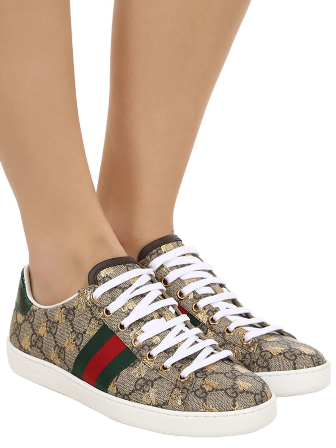 GUCCI Ace Gg Supreme Bee-print Monogrammed Sneakers In Green Product Image