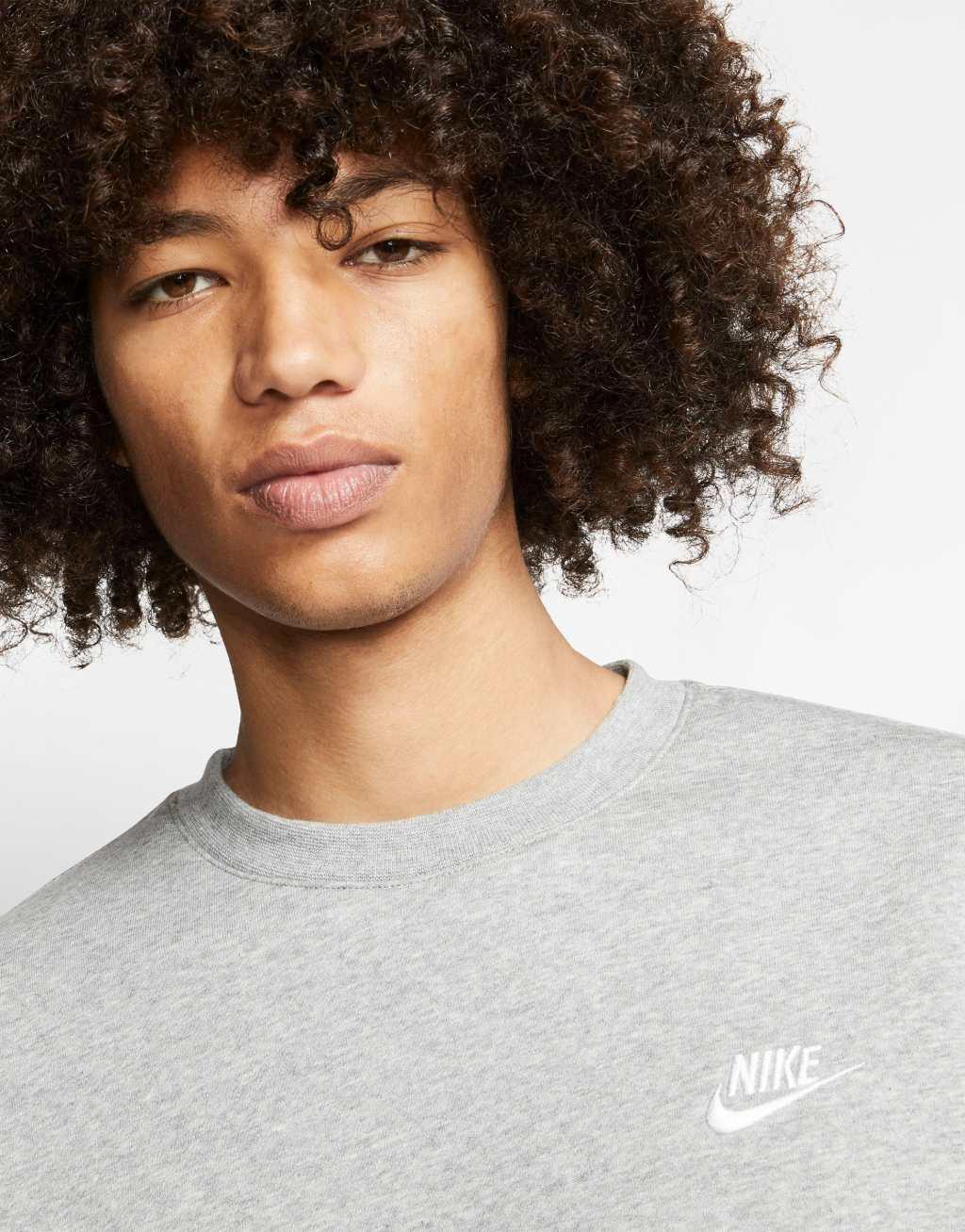 Nike Club unisex crew sweatshirt Product Image