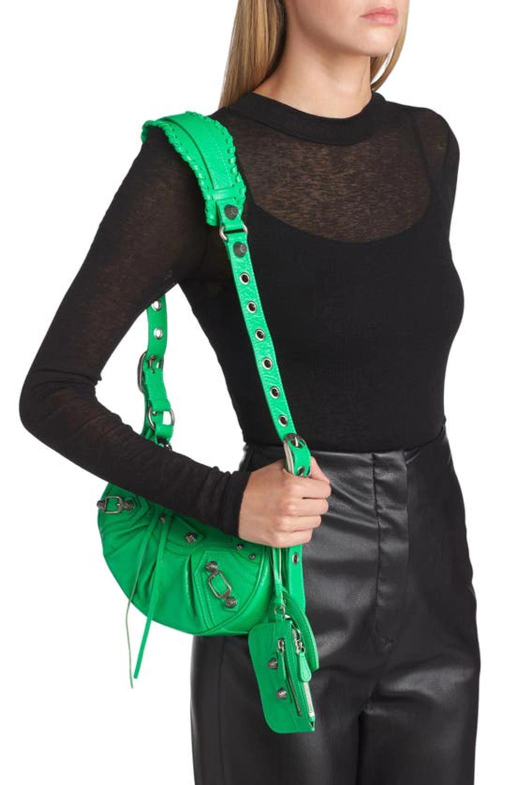 Extra Small Le Cagole Lambskin Shoulder Bag In Vivid Green Product Image