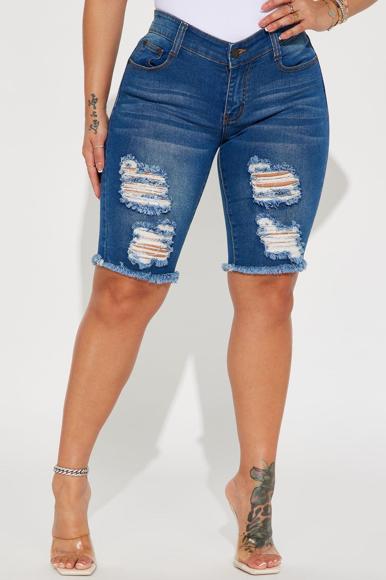 Against All Odds Bermuda Shorts - Medium Blue Wash Product Image