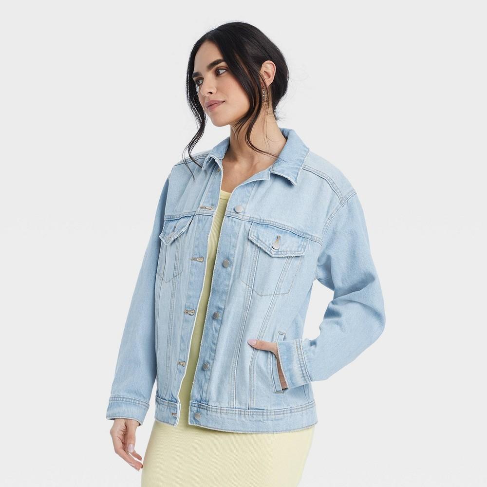 Womens 90s Baggy Trucker Jacket - Universal Thread Light Wash M product image