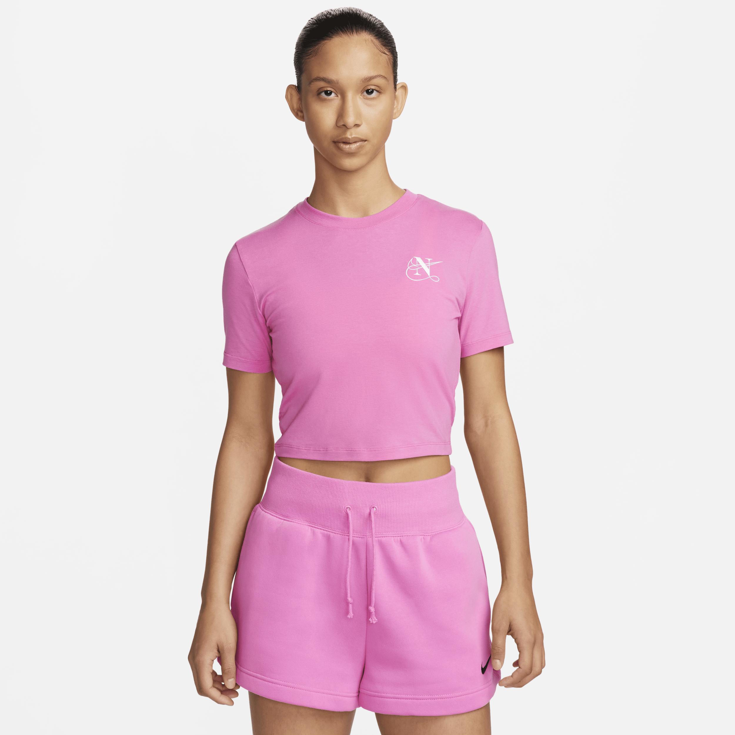 Women's Nike Sportswear Essential Slim Cropped T-Shirt Product Image