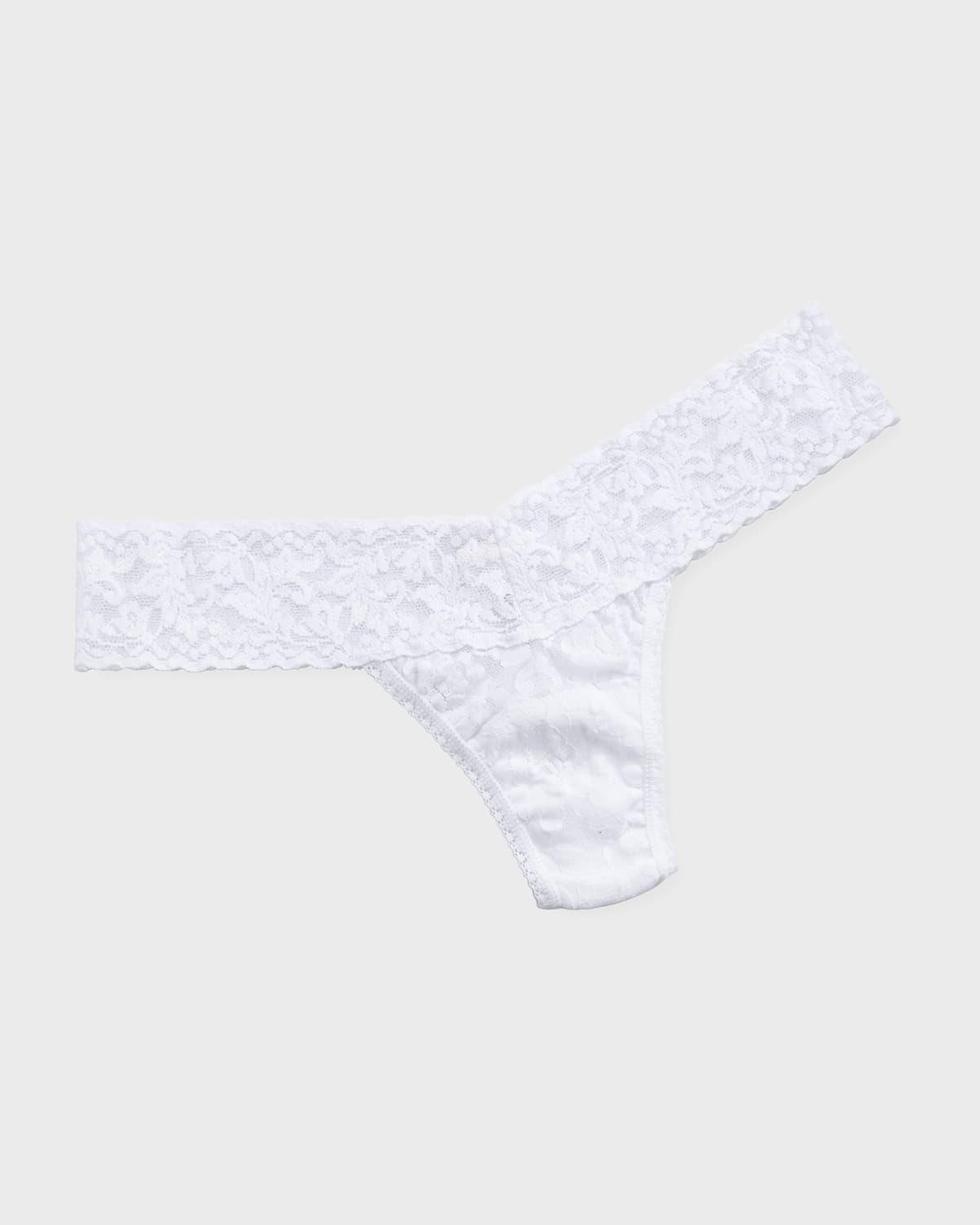 Signature Lace Low-Rise Thong Product Image