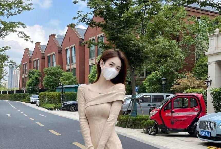 One-Shoulder Long Sleeve Plain Ribbed Midi Knit Dress Product Image