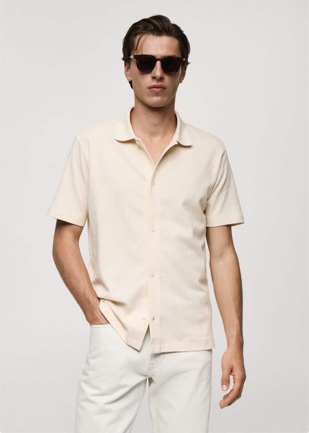 Mango Mens Regular Fit Textured Cotton Polo Shirt Product Image