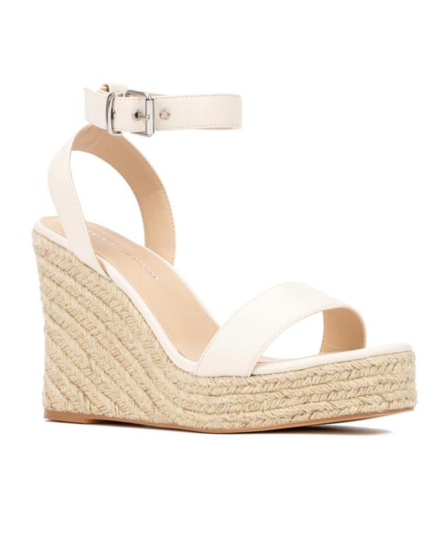 Fashion To Figure Womens Gale Wide Width Wedge Sandals Product Image