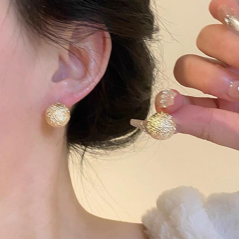 Textured Button Earring Product Image