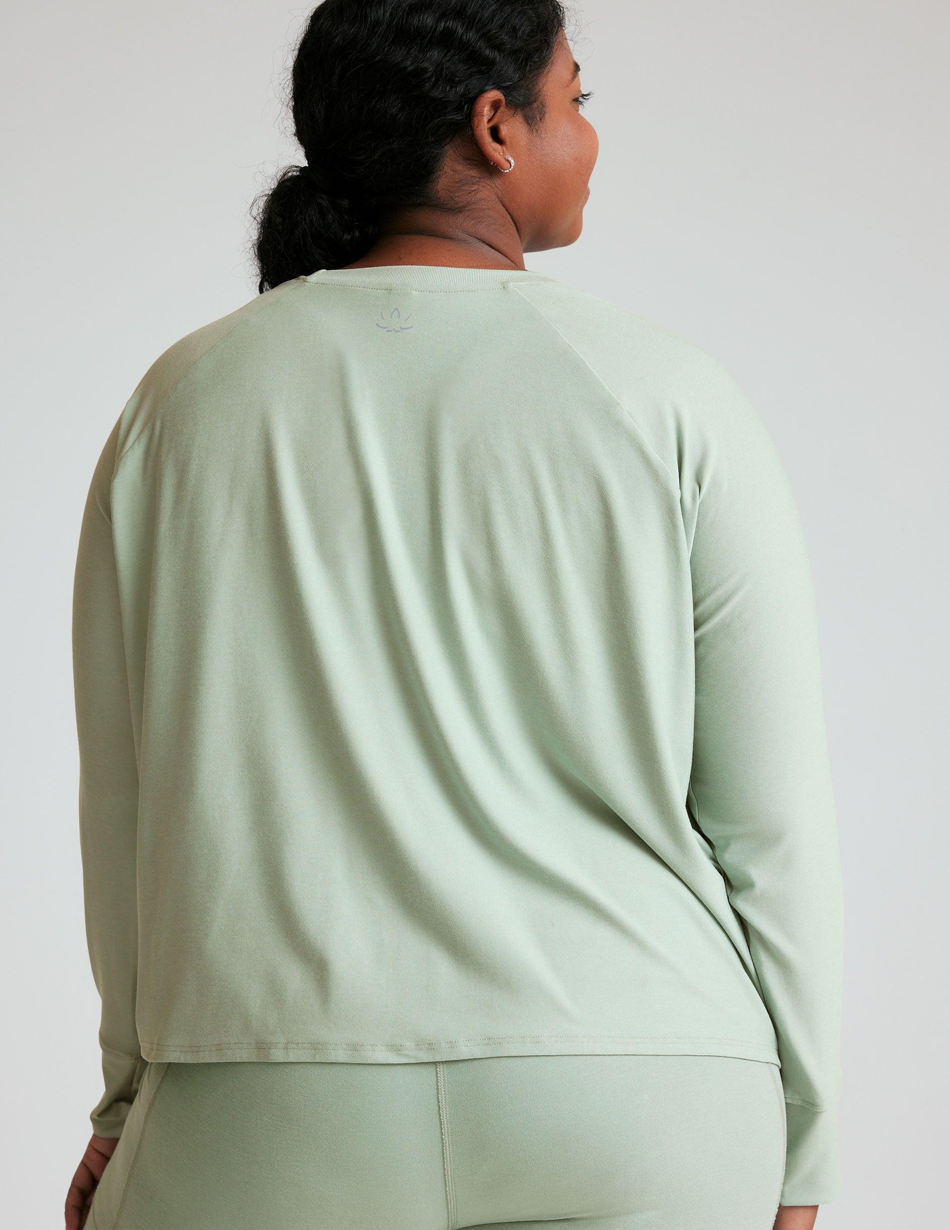 Featherweight Daydreamer Pullover Product Image