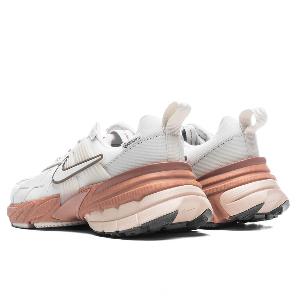 Women's V2K Run Gore-Tex - Phantom/Light Bone/Terra Blush Female Product Image