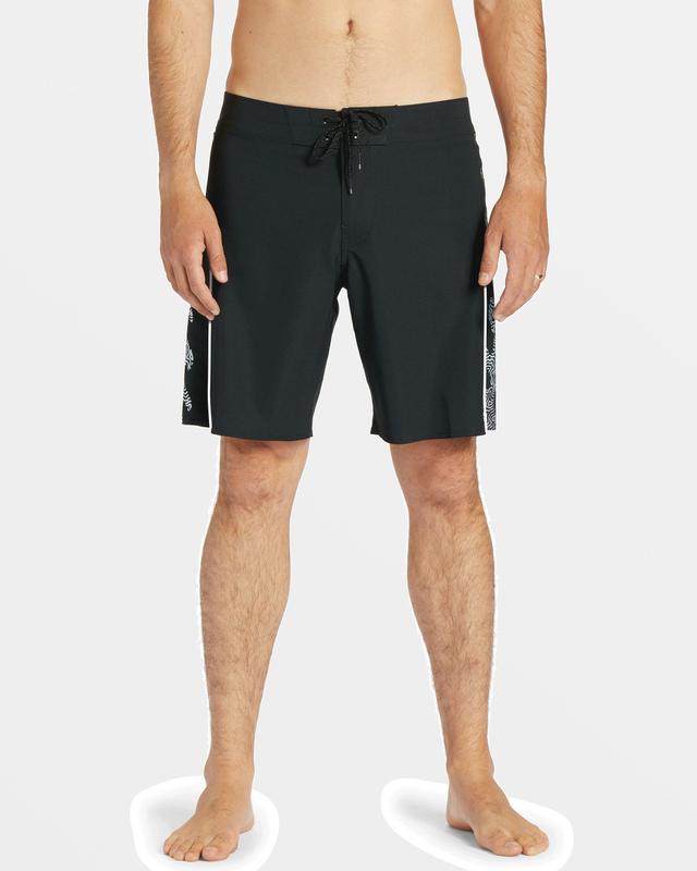 D Bah Pro 18" Boardshorts - Asphalt Male Product Image