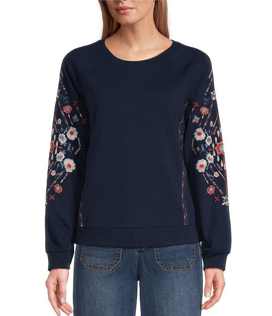 Nurture by Westbound Embroidered Long Sleeve Crew Neck Sweatshirt Product Image