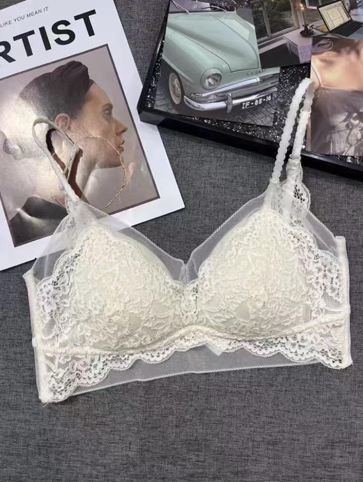 Lace Push Up Bra Product Image