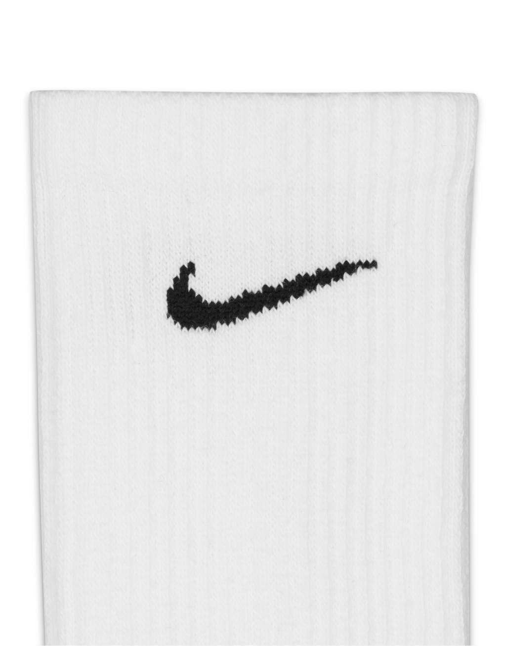 Nike Training Everyday Plus Cushioned 6 pack crew socks in white, black and gray Product Image