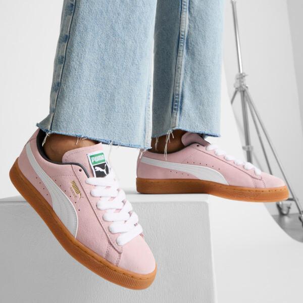 PUMA Suede Women's Sneakers in Whisper Of Pink/Gum Product Image