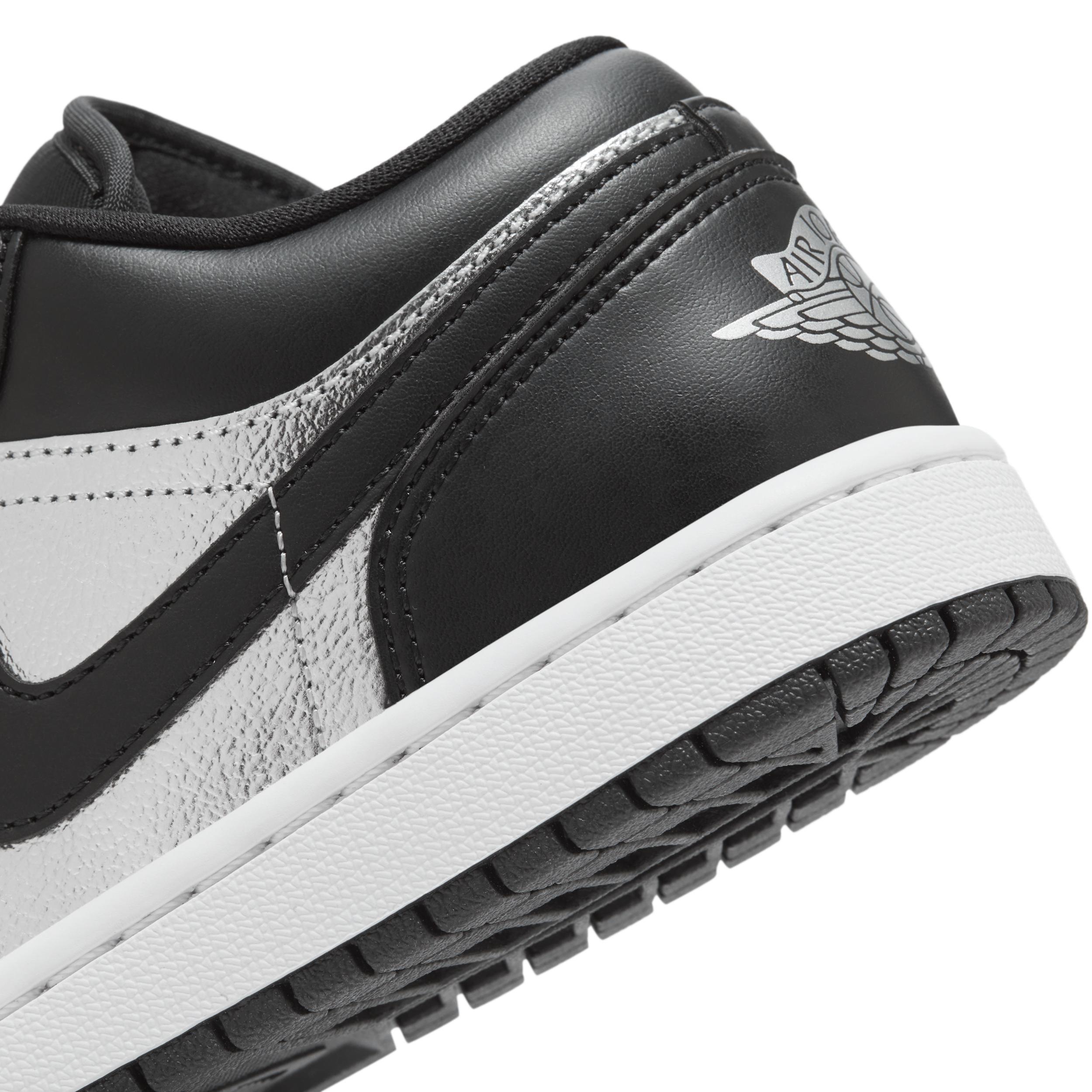 Women's Air Jordan 1 Low SE Shoes Product Image