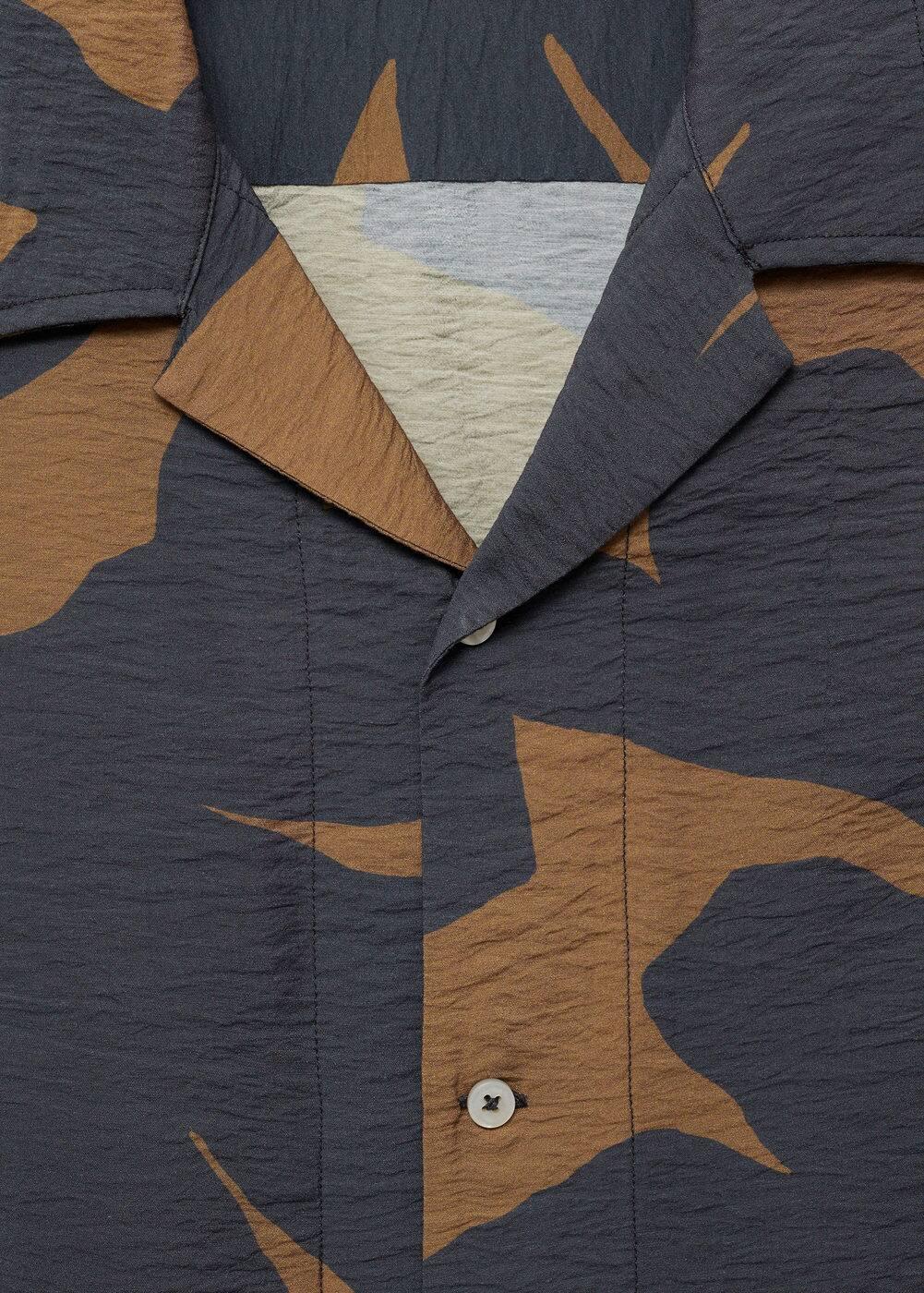 MANGO MAN - Regular fit texture printed shirt greyMen Product Image