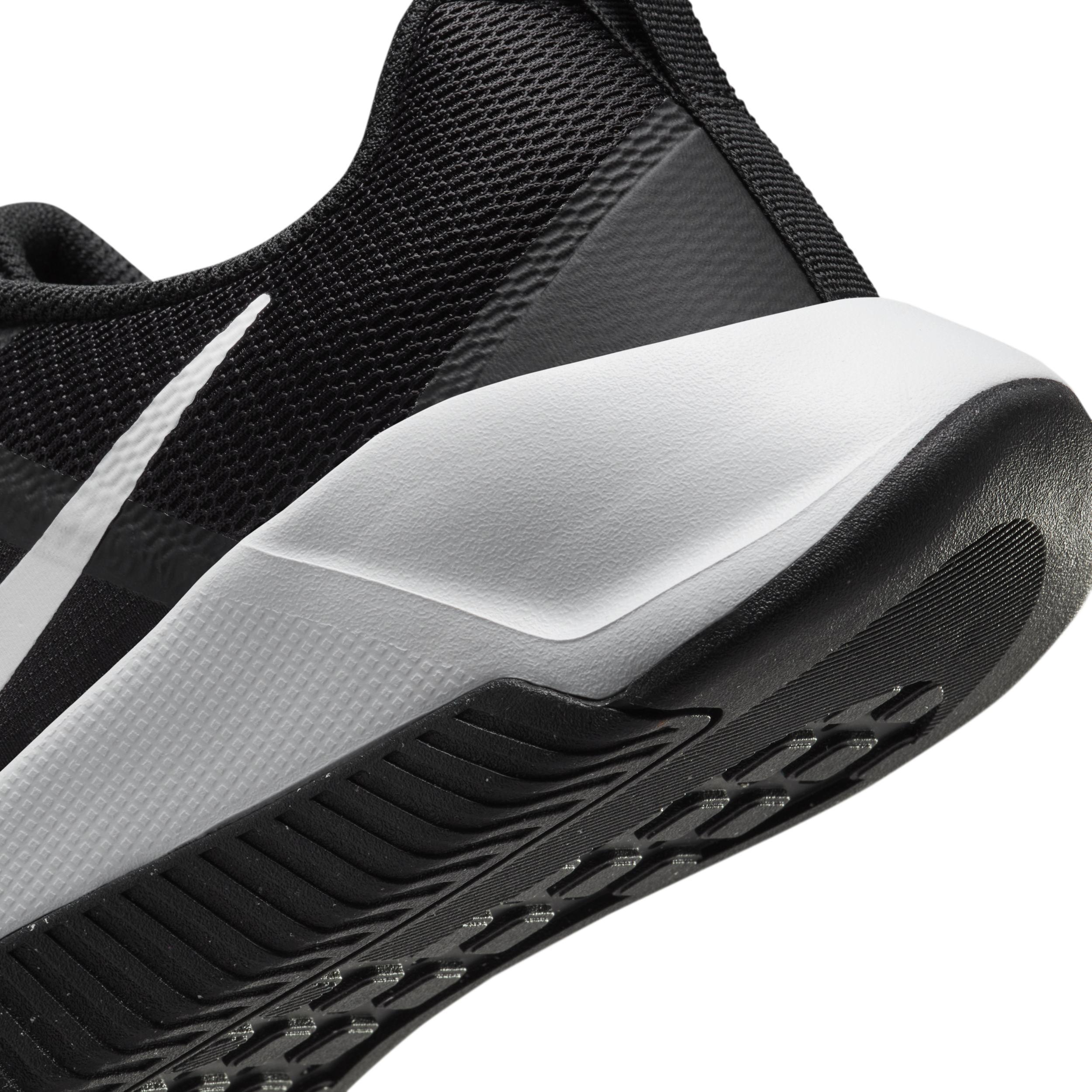 Nike Men's MC Trainer 3 Workout Shoes Product Image