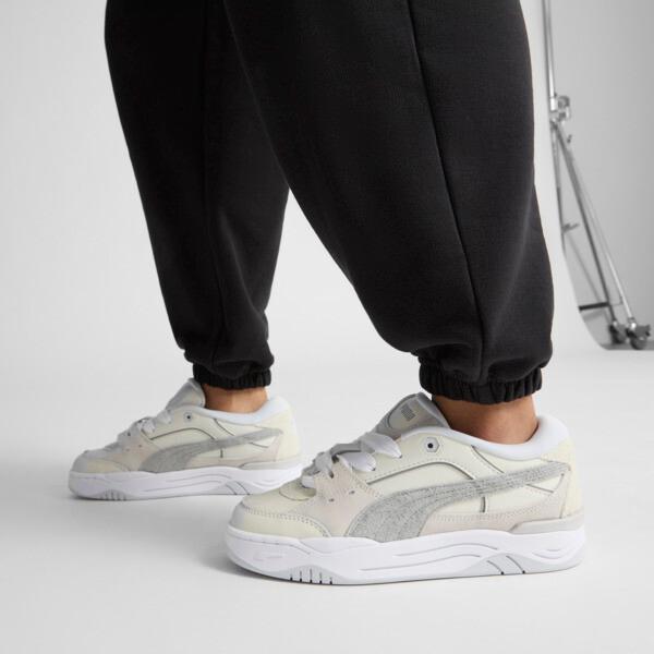 PUMA-180 PRM Women's Sneakers in Flat Light Grey/White Product Image