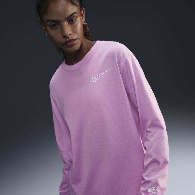 Nike Womens Long-Sleeve Graphic Basketball T-Shirt Product Image