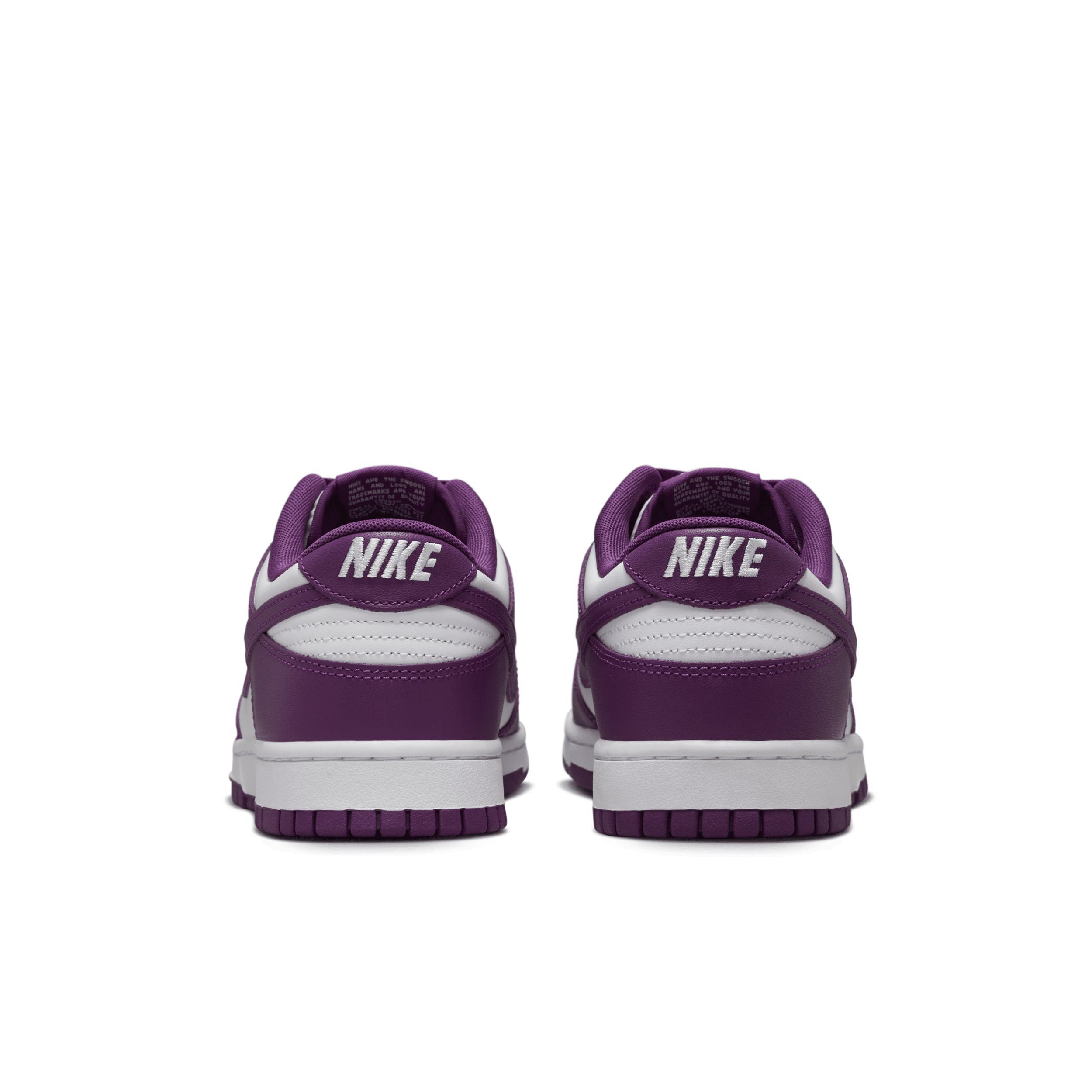 Nike Men's Dunk Low Retro Shoes Product Image