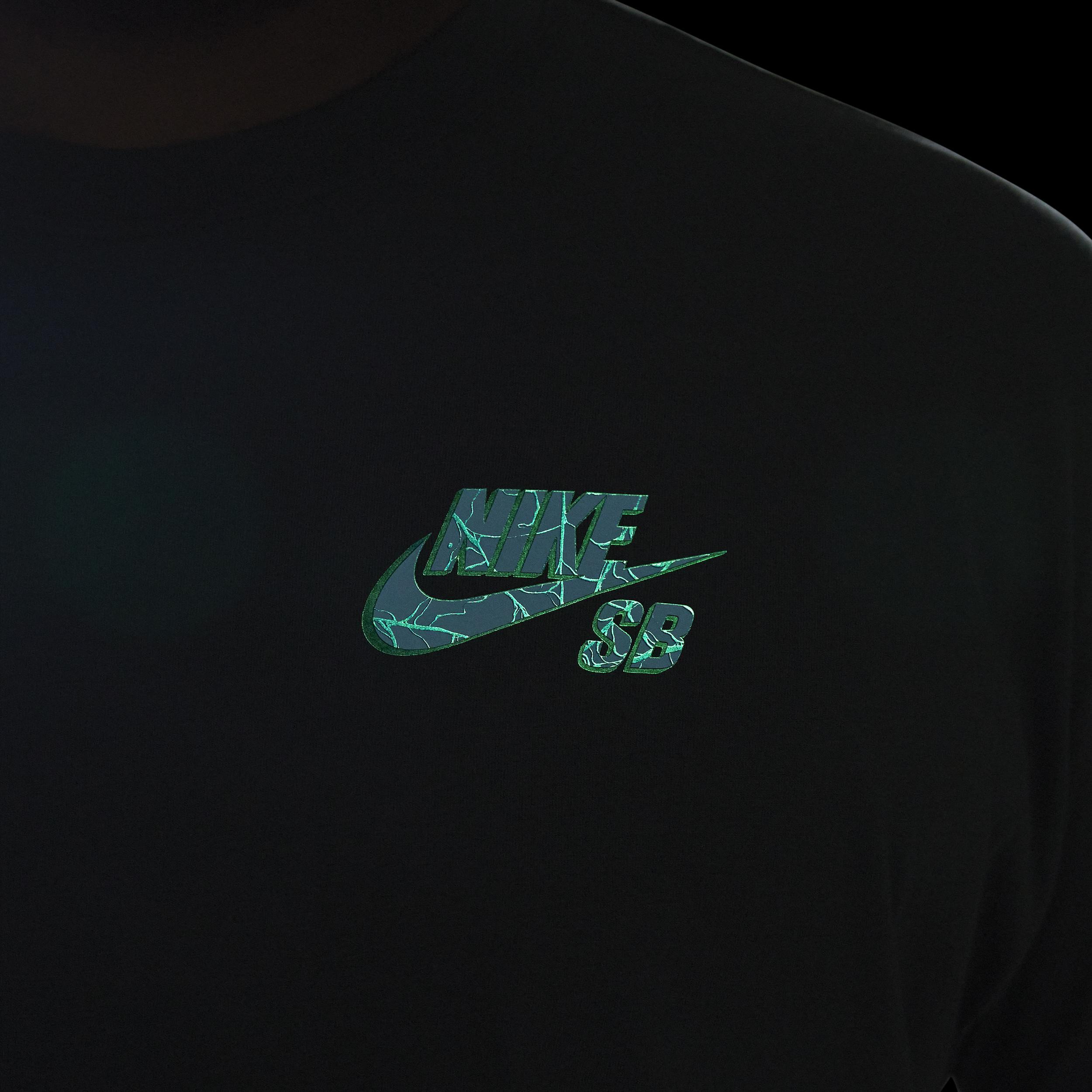 Men's Nike SB T-Shirt Product Image