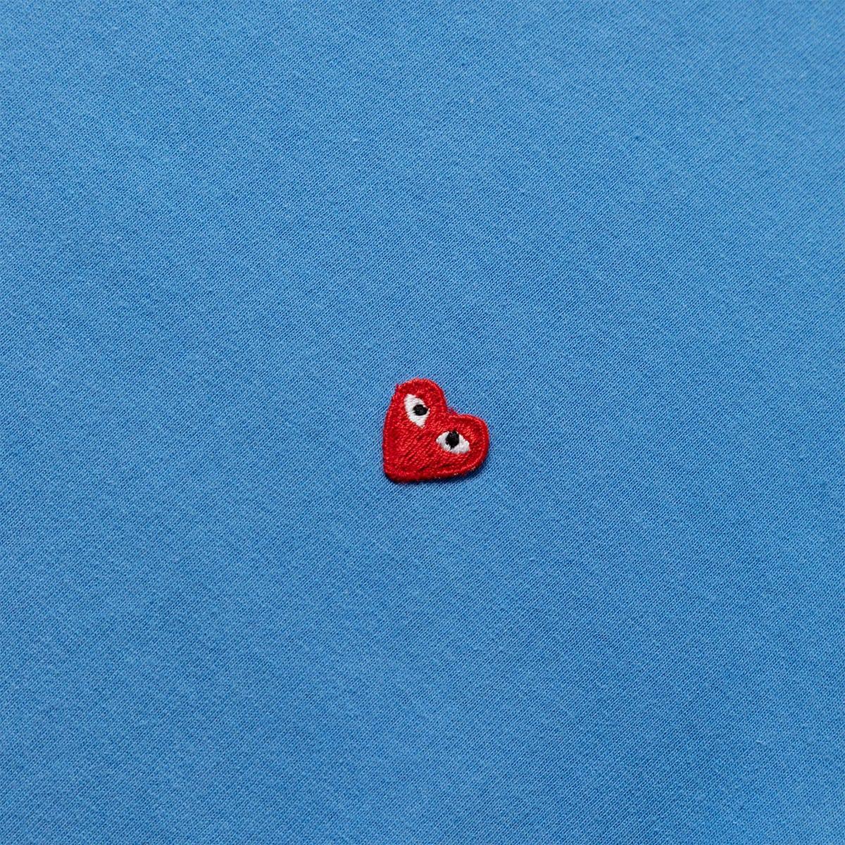 SMALL RED HEART T-SHIRT Product Image