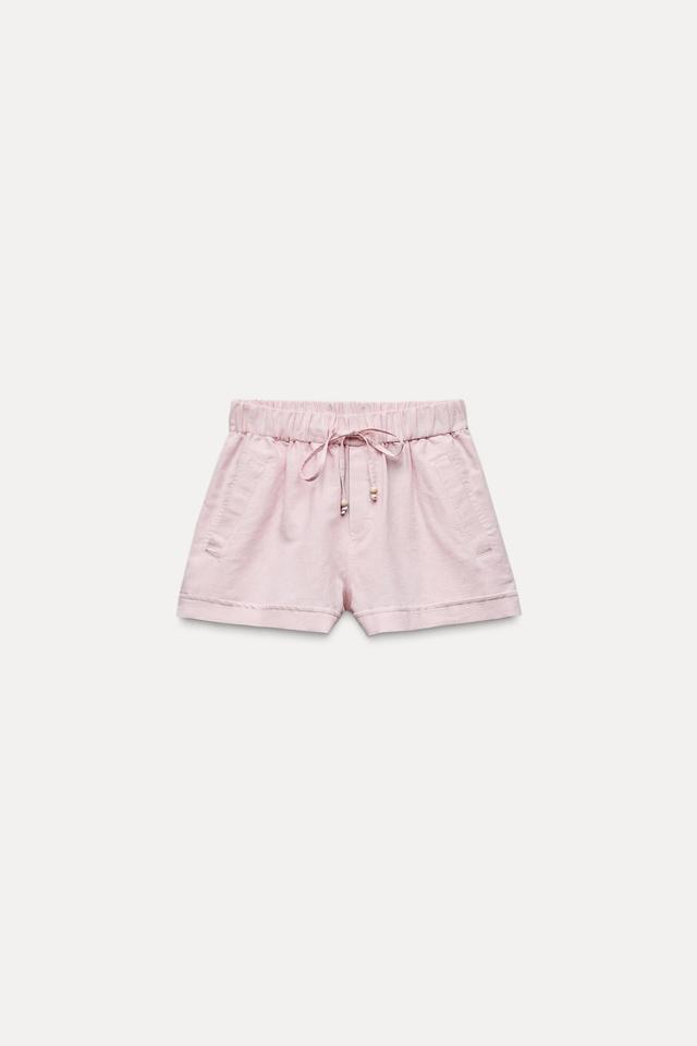 MID RISE LINEN BLEND SHORTS Product Image