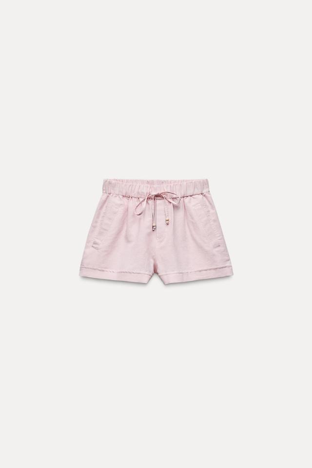 MID RISE LINEN BLEND SHORTS Product Image