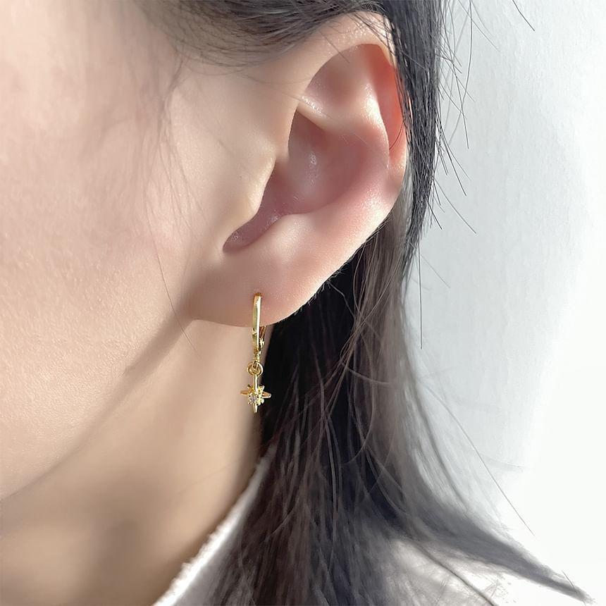 Star Drop Earring Product Image