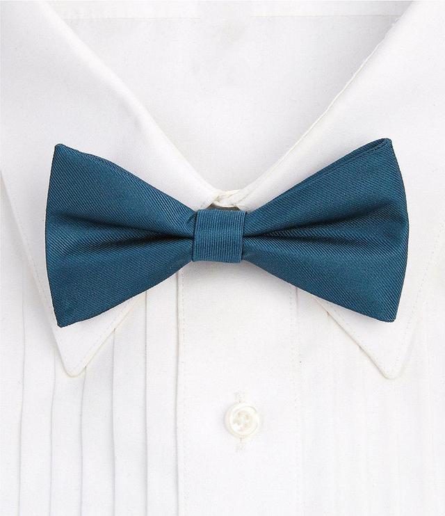 Tre Vero Solid Pre-Tied Bow Tie Product Image