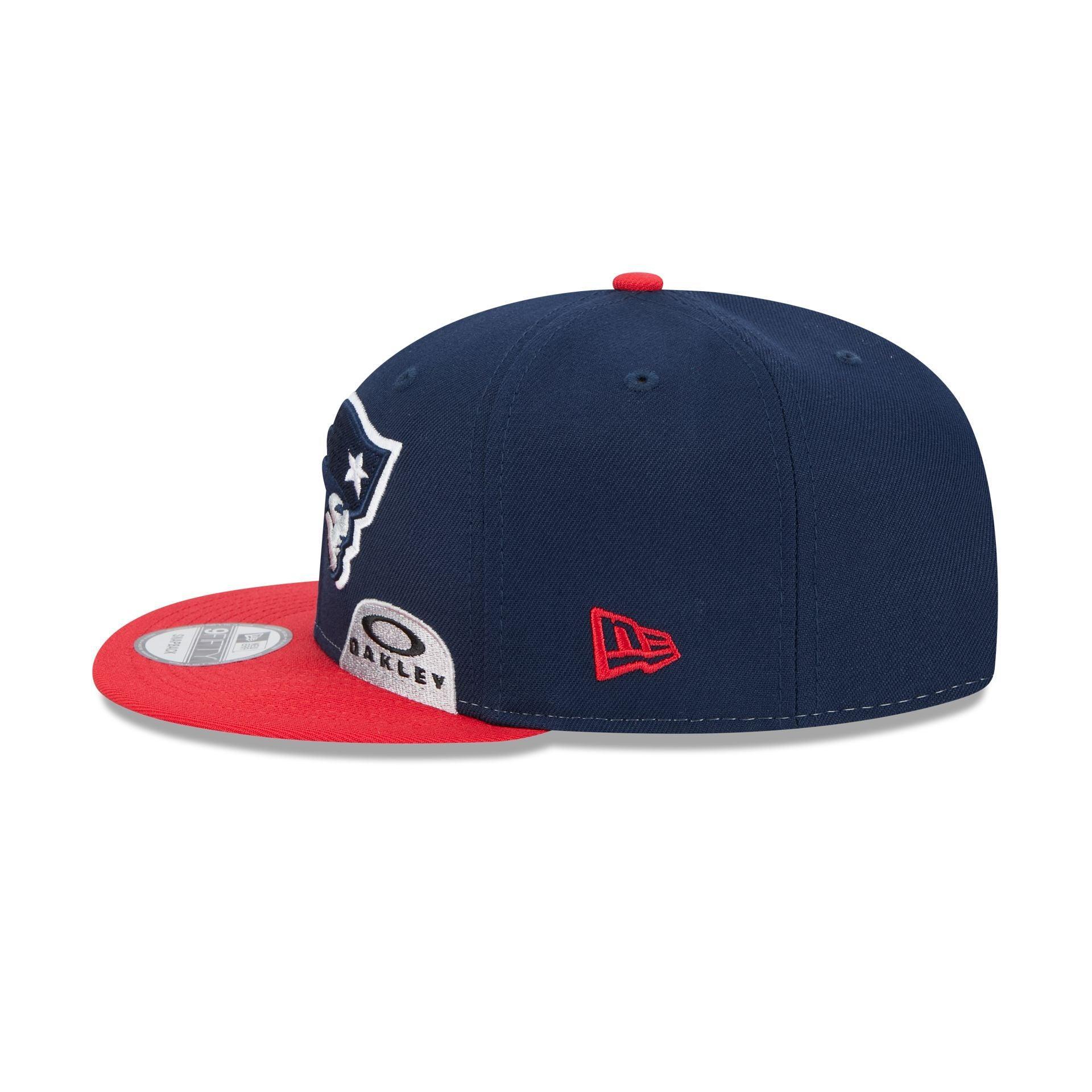 Oakley x New England Patriots 9FIFTY Snapback Hat Male Product Image