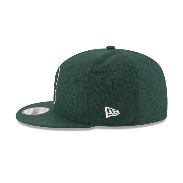 Milwaukee Bucks 9FIFTY Snapback Hat Male Product Image