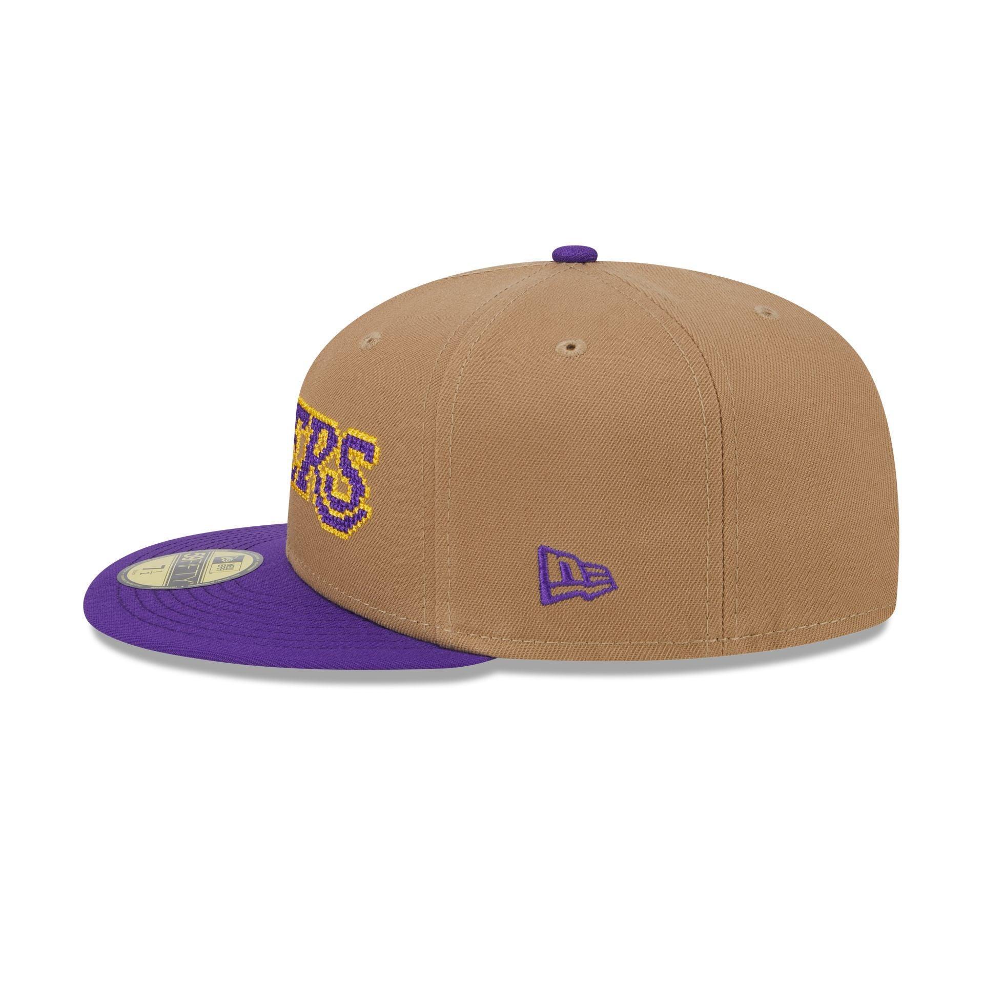 Los Angeles Lakers Classic 8-Bit Wordmark 59FIFTY Fitted Hat Male Product Image