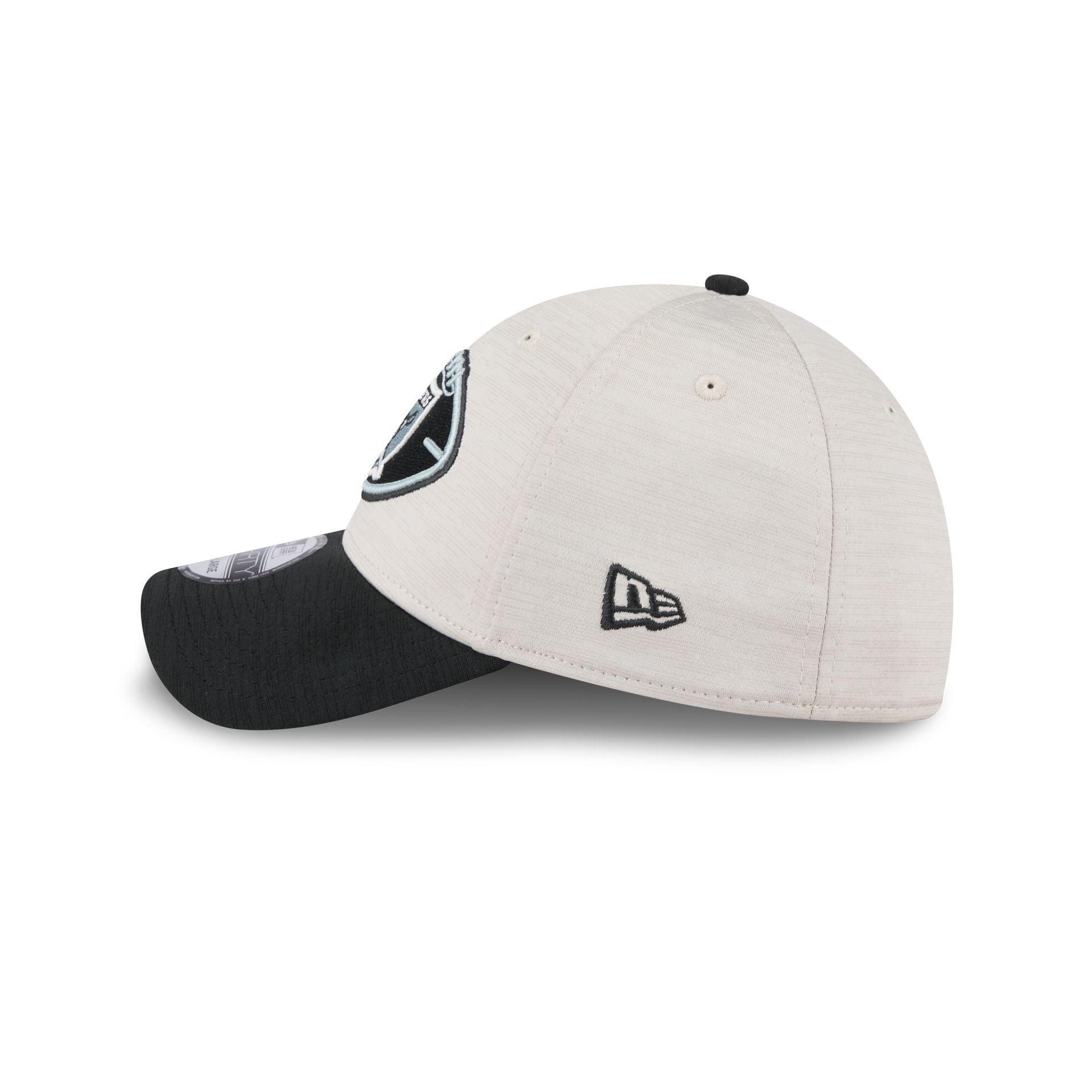 Las Vegas Raiders 2024 Historic Sideline 39THIRTY Stretch Fit Hat Male Product Image