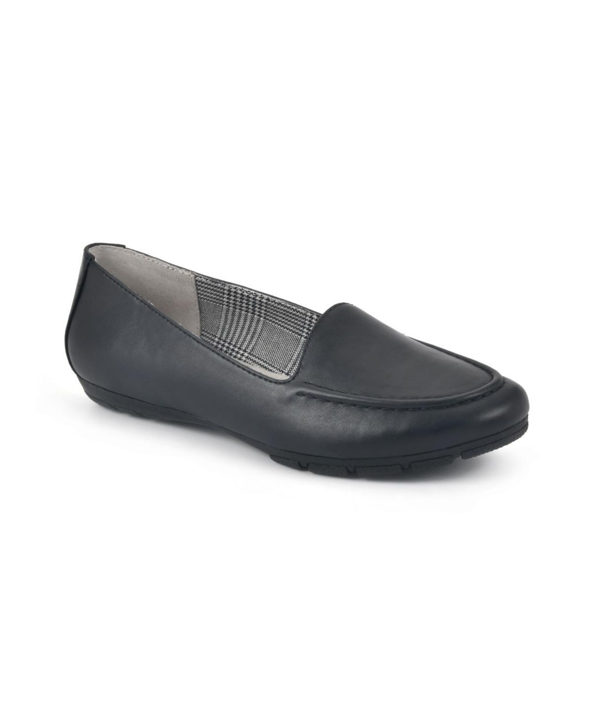 Cliffs by White Mountain Gracefully Womens Flats Product Image