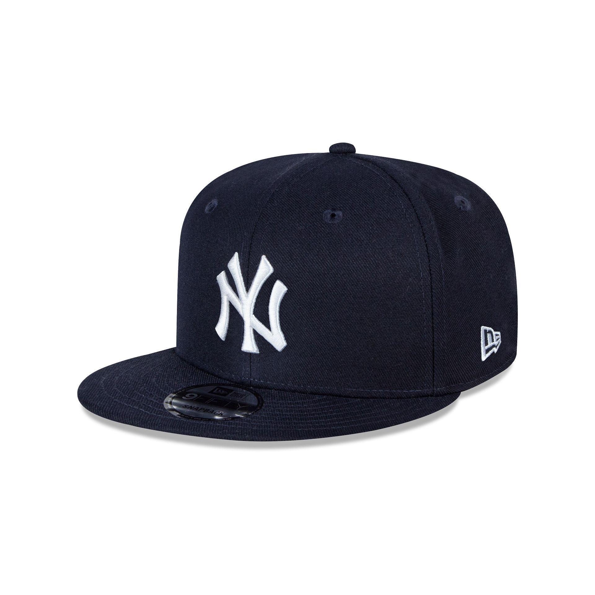 New York Yankees 2024 Postseason Side Patch 9FIFTY Snapback Hat Male Product Image