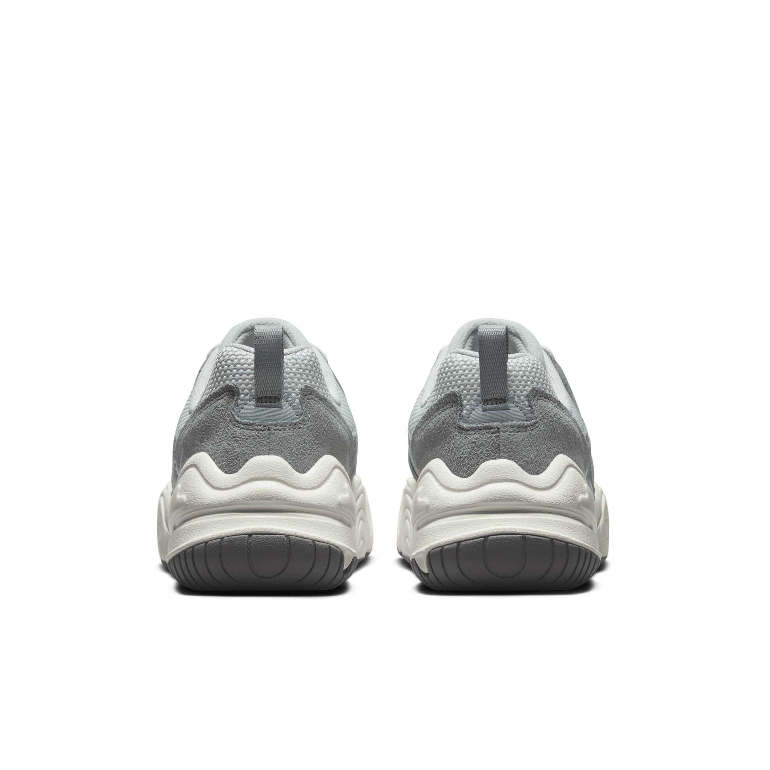 Nike Women's Tech Hera Shoes Product Image