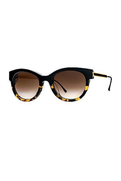 Thierry Lasry Peachy Sunglasses in Black Product Image