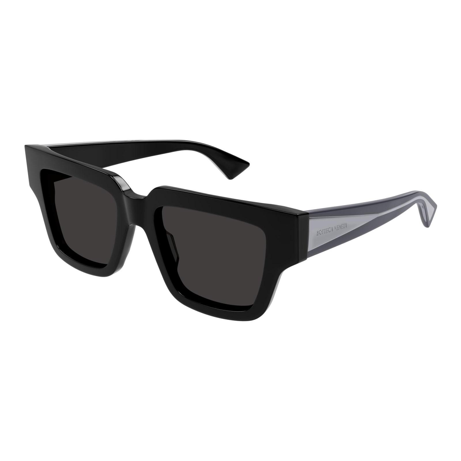 Sunglasses In Nero/grigio Product Image