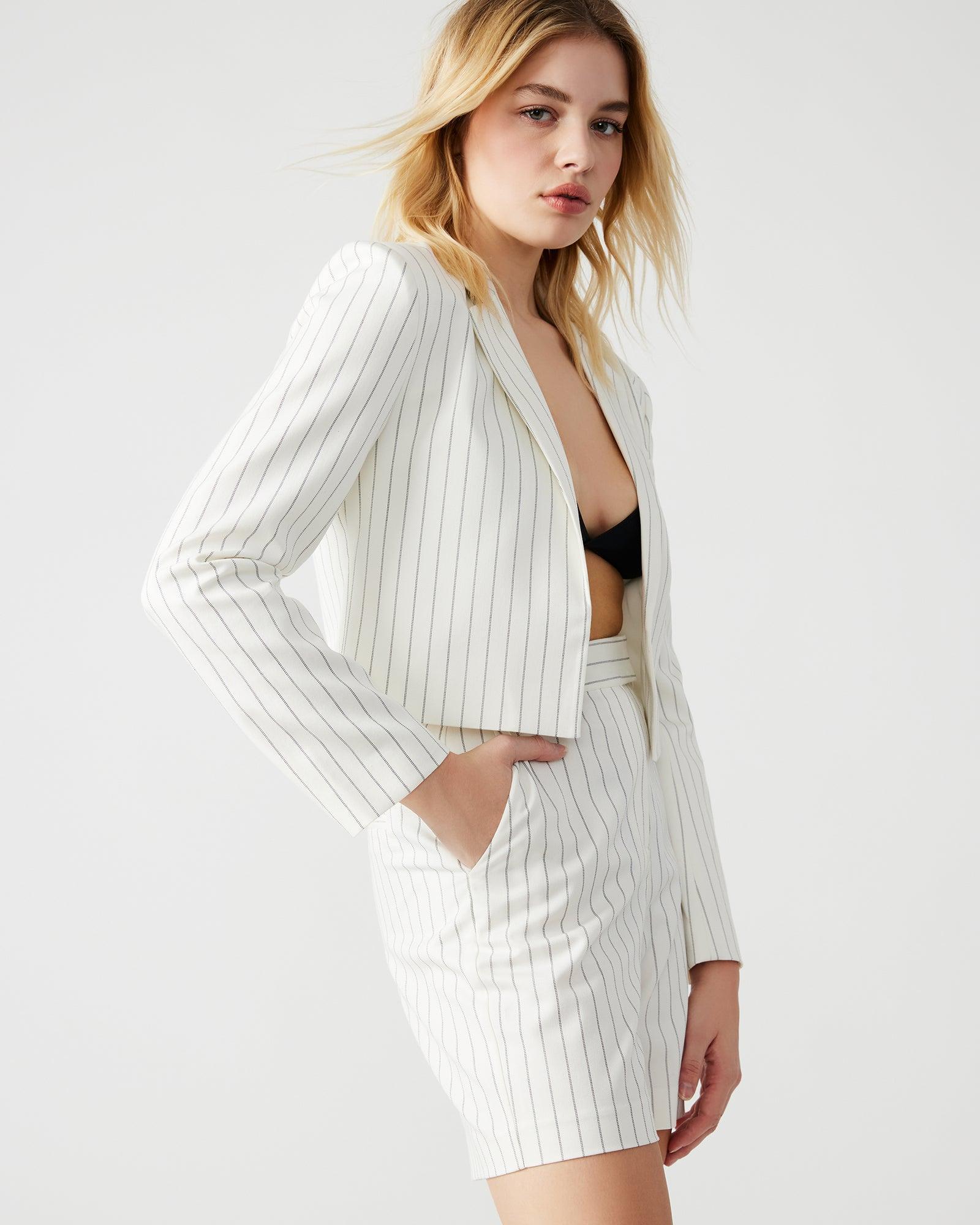 RUPI CROPPED BLAZER WHITE/BLACK Product Image