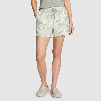 Women's Carry-On Shorts Product Image