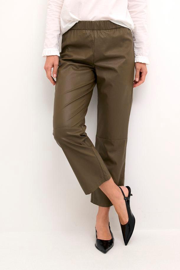 CUcassandra Leader pants Product Image