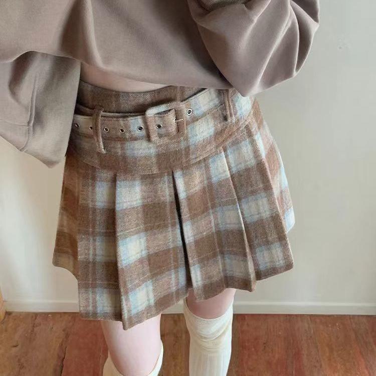 Set: High Waist Plaid Pleated Mini A-Line Skirt + Belt Product Image