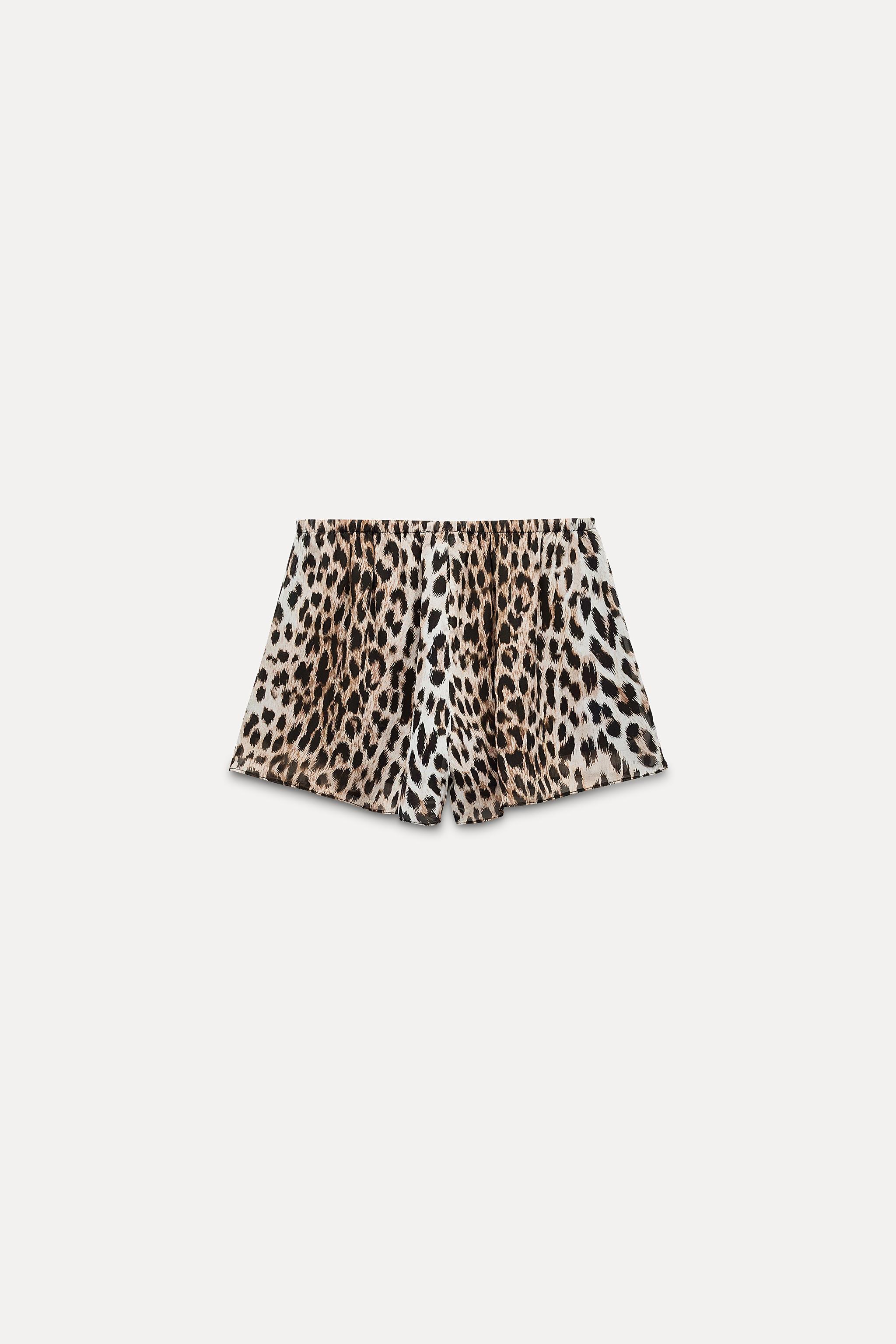 ZW COLLECTION ANIMAL PRINT SHORTS Product Image