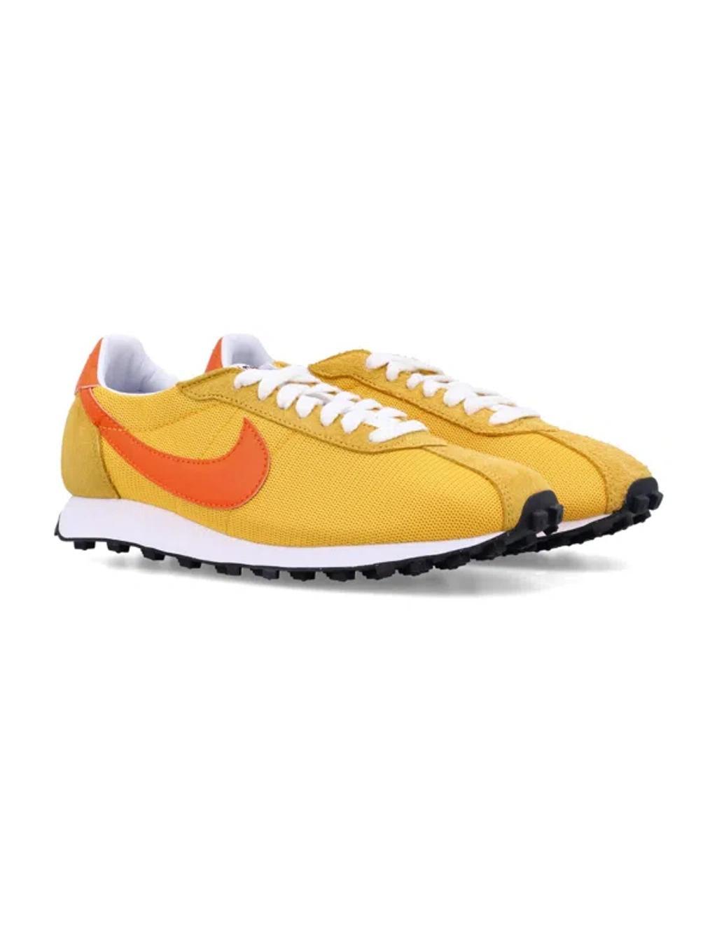 NIKE Sneakers In Gold Product Image