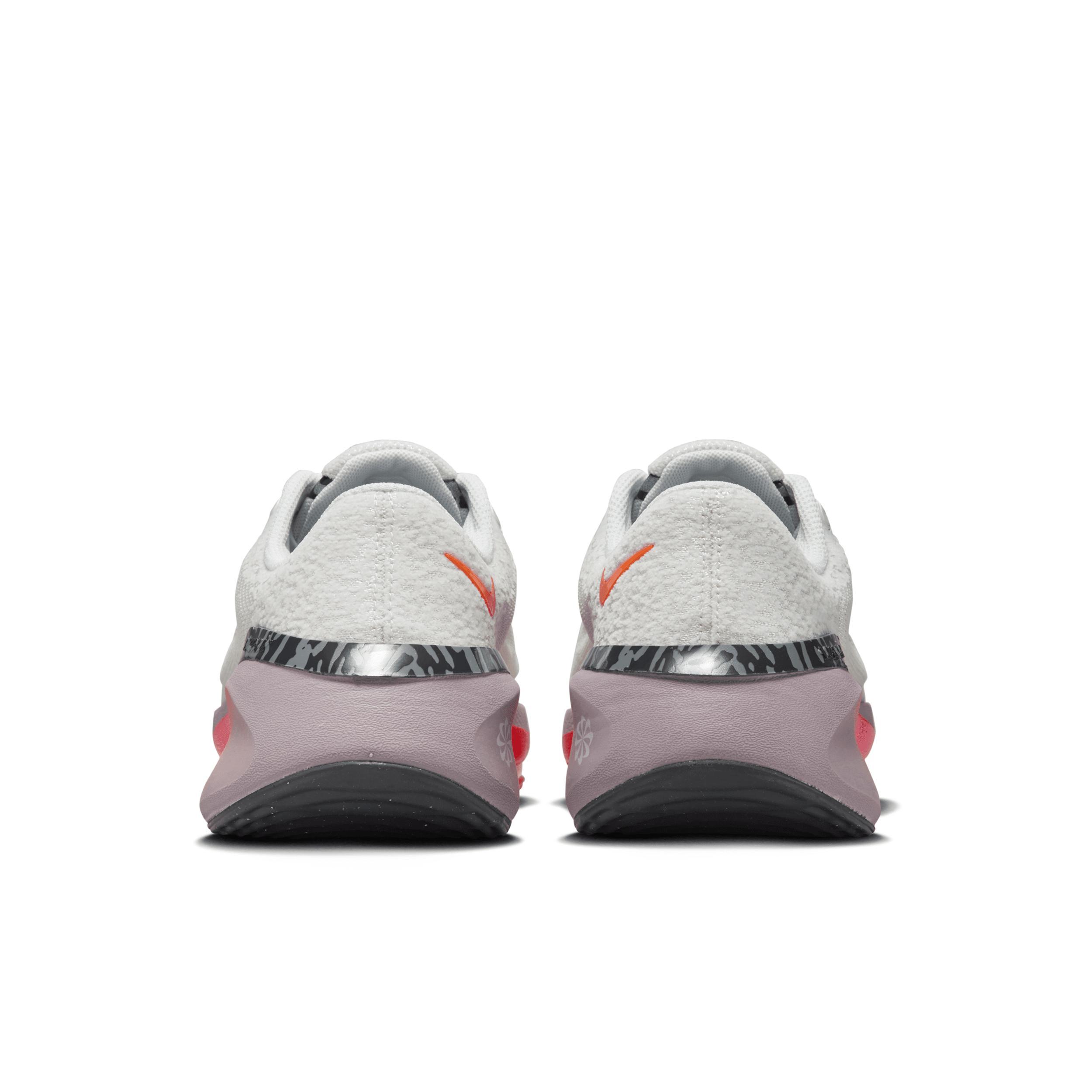 Nike Womens Versair Premium Workout Shoes Product Image