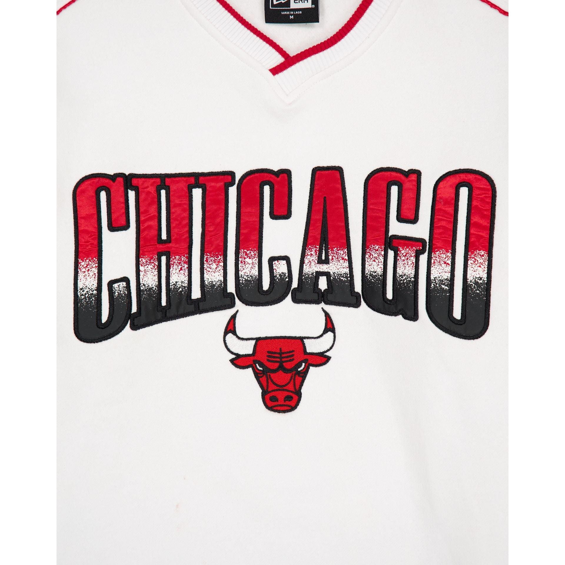 Chicago Bulls Sport Classics White Crewneck Male Product Image