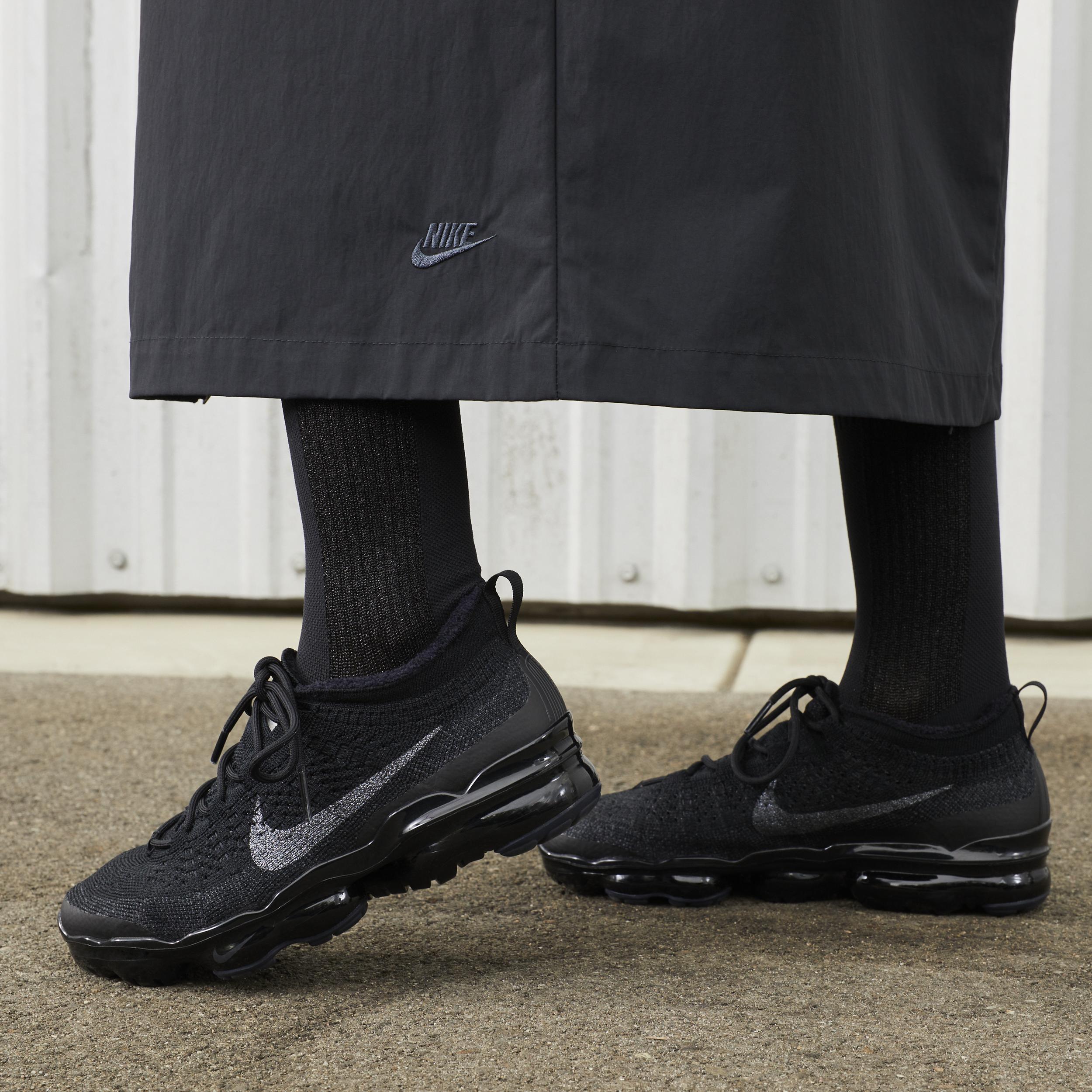 Nike Women's Air VaporMax 2023 Flyknit Shoes Product Image