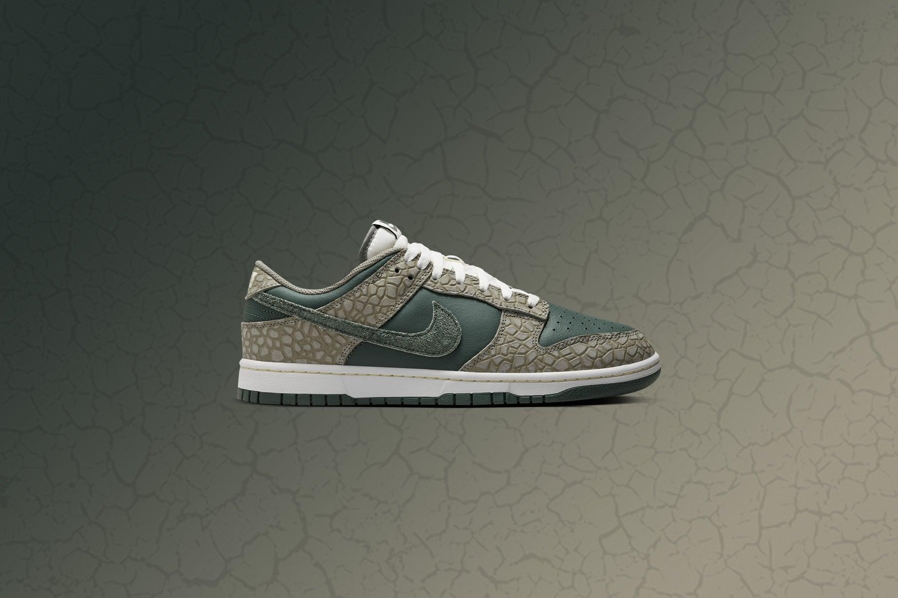 Dunk Low Retro Premium 'Urban Landscape 2.0' - Dark Stucco/Vintage Green Male Product Image