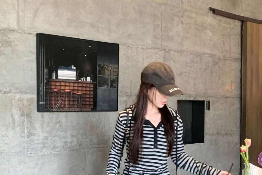 Hooded Drawstring Long-Sleeve Striped Crop T-Shirt Product Image